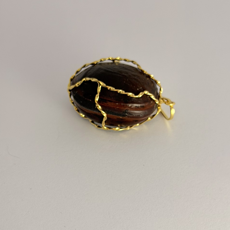 pendentif graine tonnerre file torsadée en Or/ Bijouterie Rigolet