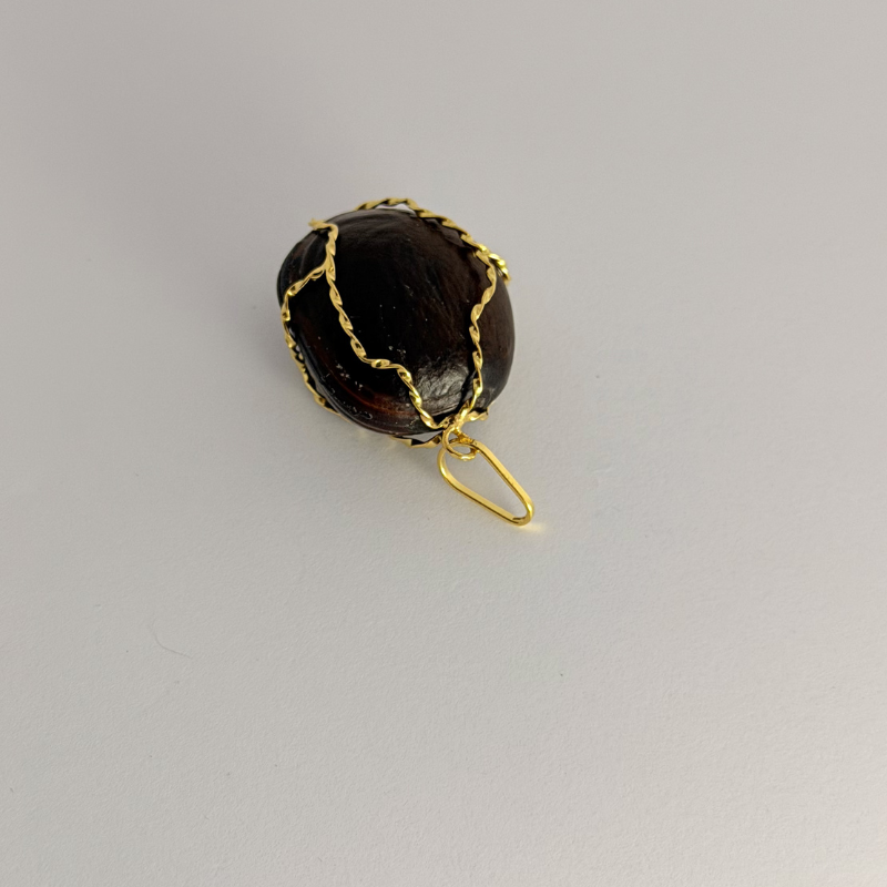 pendentif graine tonnerre file torsadée en Or/ Bijouterie Rigolet