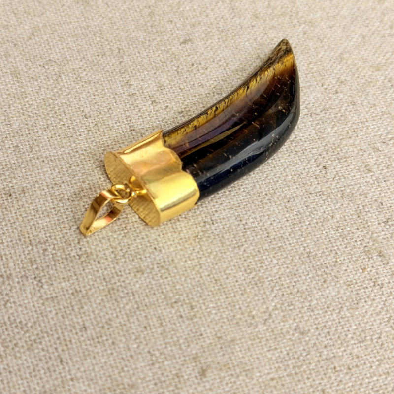 Pendentif Dent OEil de Tigre Naturel | Bijouterie Rigolet