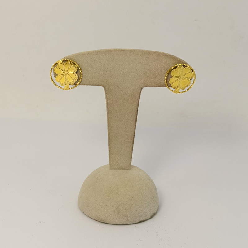 Boucle d'oreille trèfle cerclé