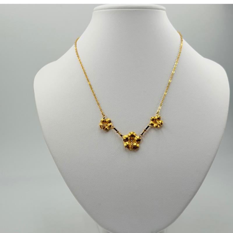 Collier 3 Hibiscus en Or 750 | Bijouterie Rigolet