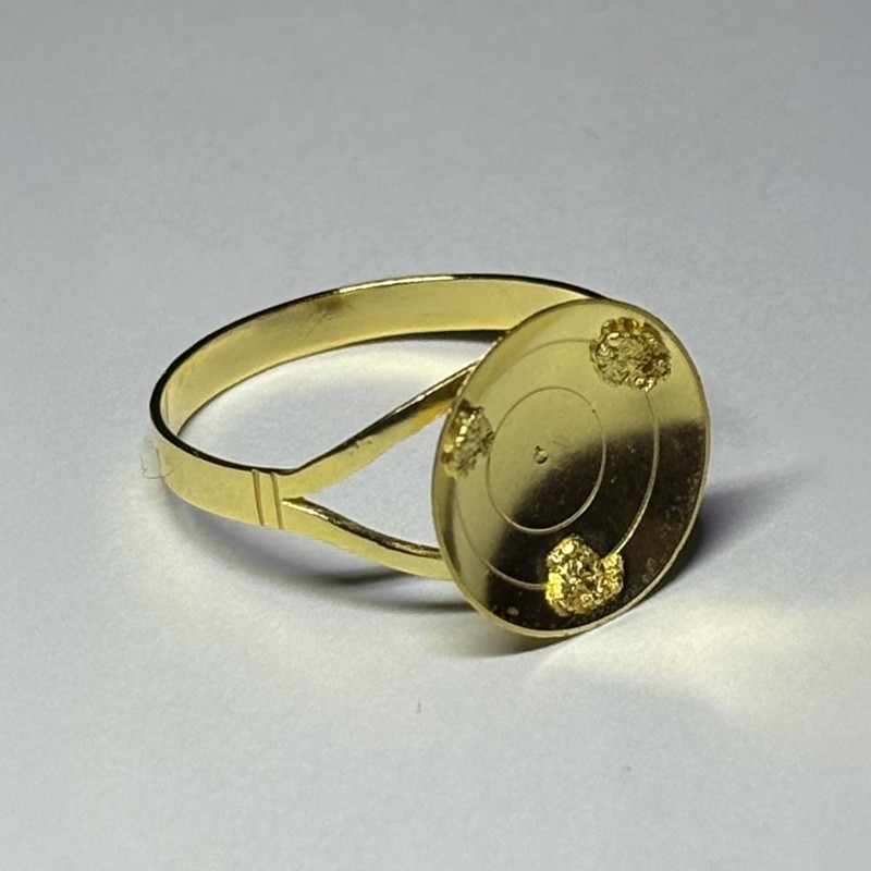 Bague batée